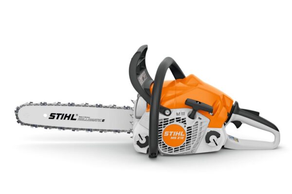 Motosierra Stihl MS 212 con espada de 45 cms (para jardineria o paisajismo)